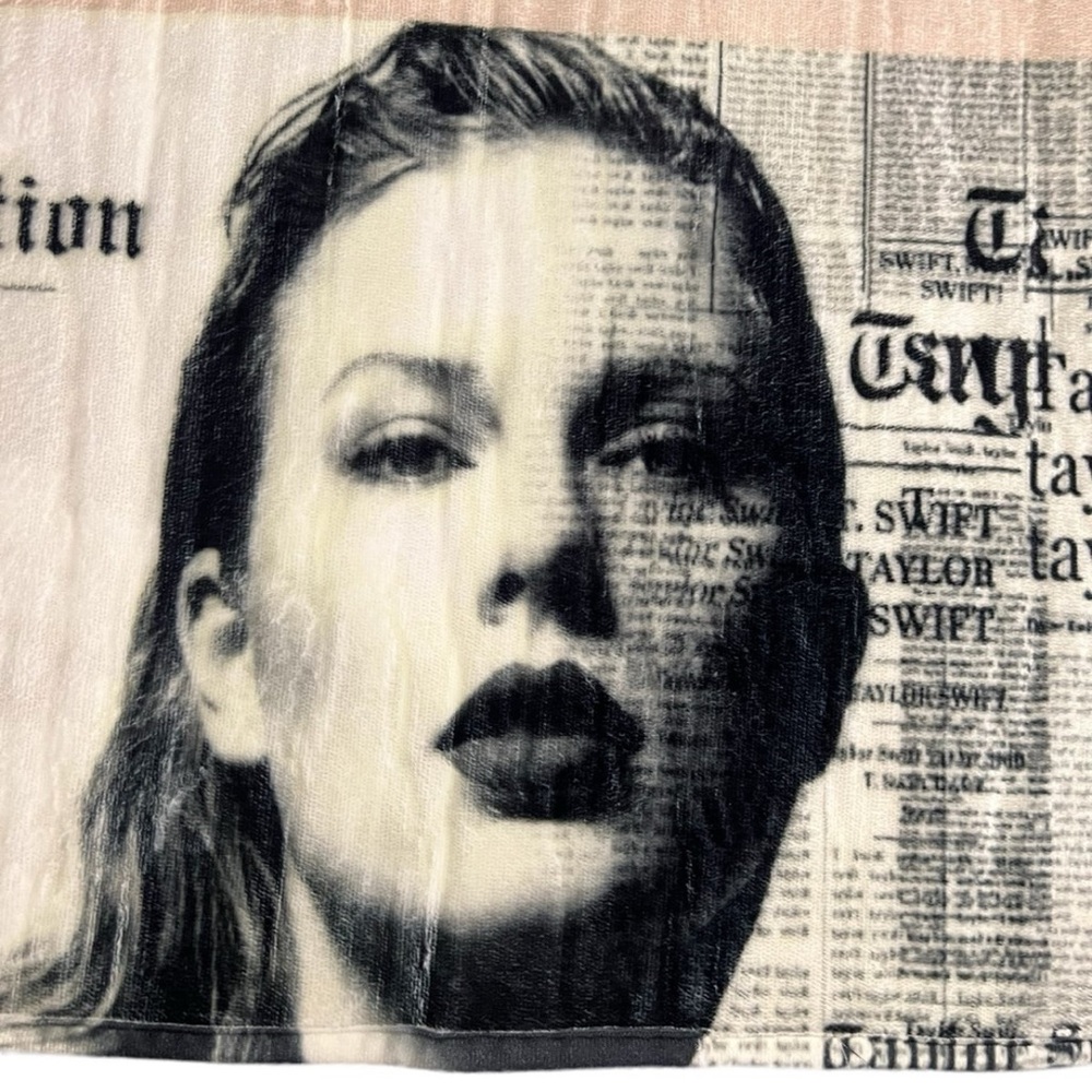 Taylor Swift Reputation Album Design Bathroom Mat